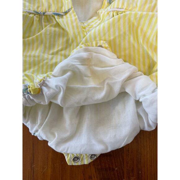 Cynthia Rowley 3-6 Month One Piece Set Hat Covered Buttons Yellow Lemon Bubble - Picture 9 of 13